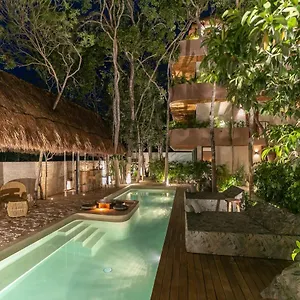 Zereno Club Access 4*, Tulum Mexico